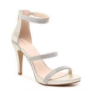 Kelly & Katie Courtney Gold Heel